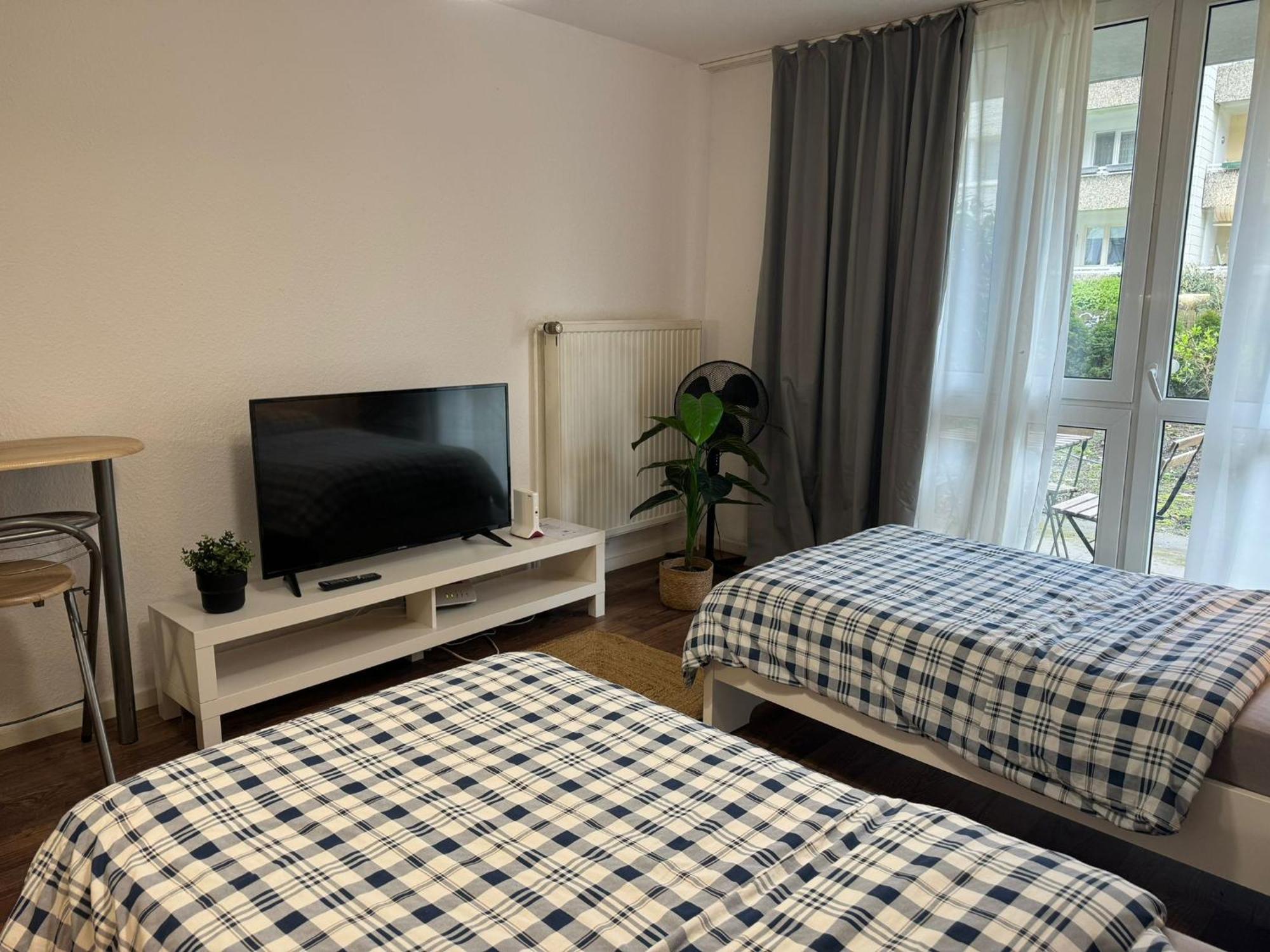 Sweet Home Apartment Hannover West - Contactless Check-In Hanôver Exterior foto